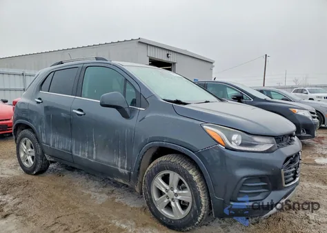 2018 Chevrolet Trax 1Lt из США, поврежденный, VIN KL7CJPSB1JB590858